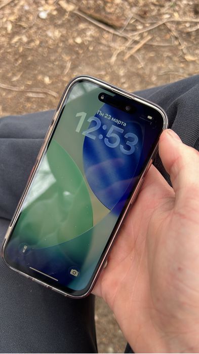 Продам айфон 15 про