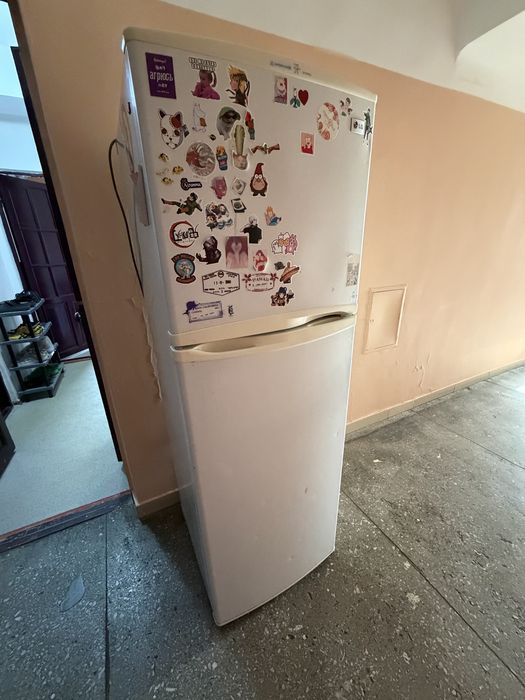 Продается холодильник