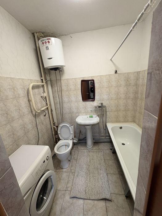 Сдам 1 комнатную квартиру посуточно  район Цемпоселок