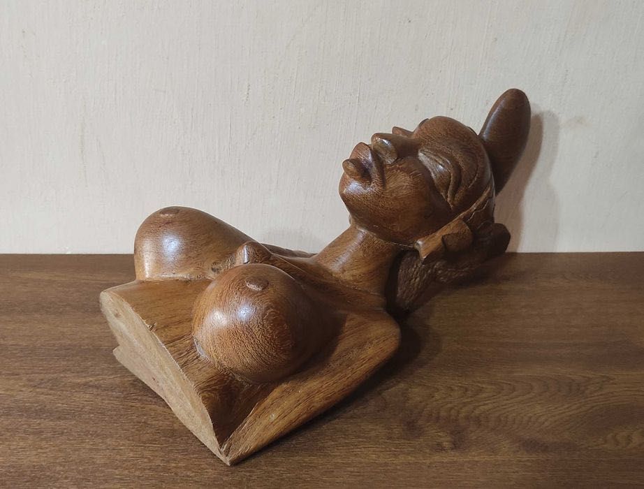 Sculptura africana - bust femeie
