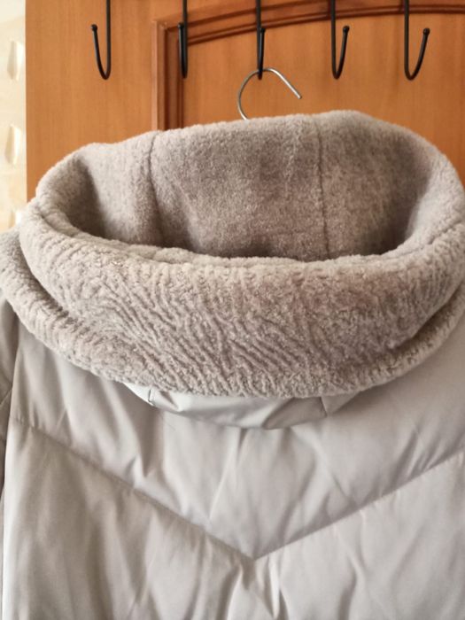 Продам пуховик новый (евро стандарт)