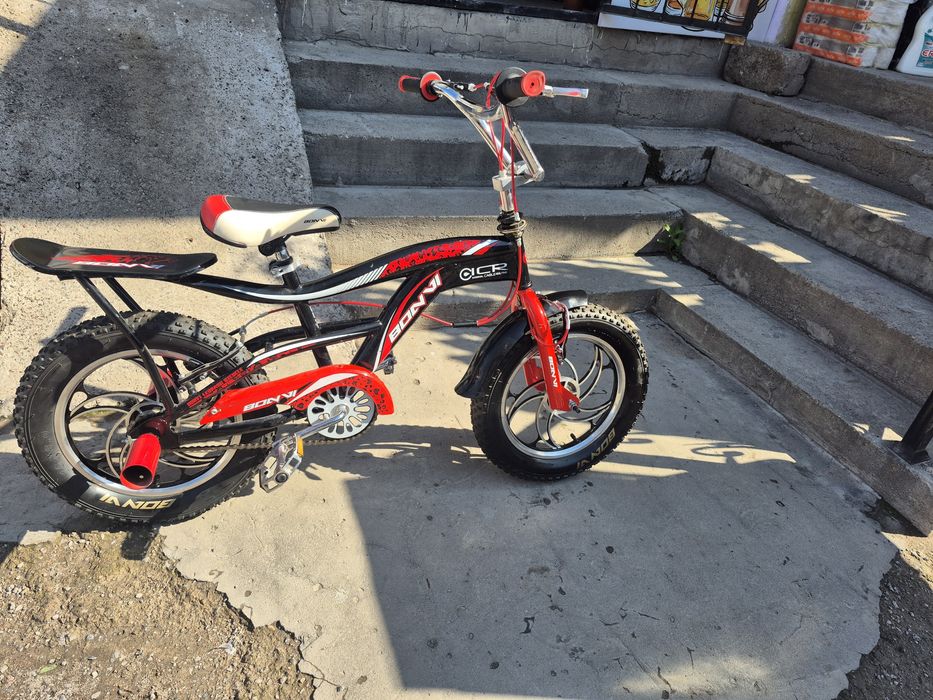 Продаётся  детский 7+ возраст. Велосипед с дисками