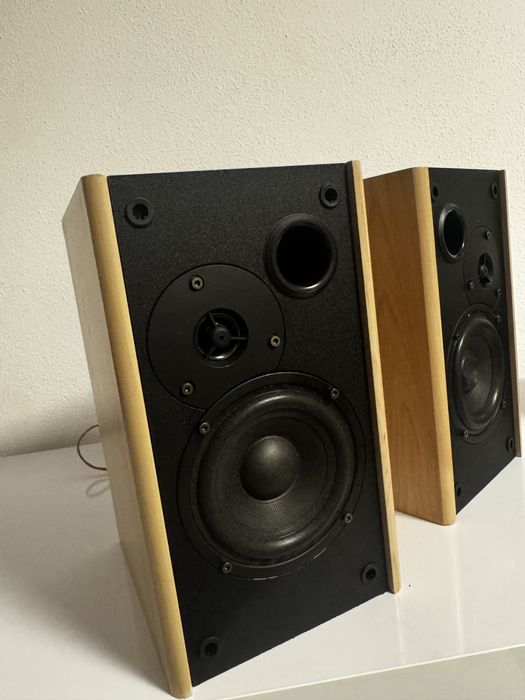 Boxe audio active Audisio – sunet  cald, clar, inalte deosebite.