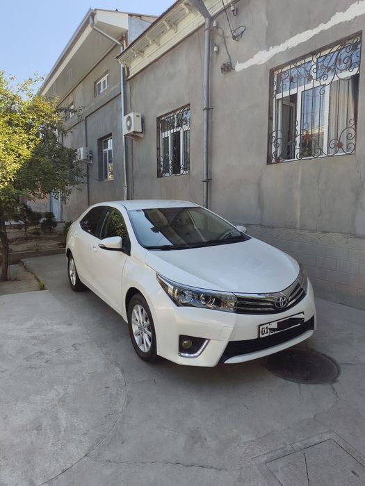 Toyota Corolla 1.8 mator. 2016 yaponka.