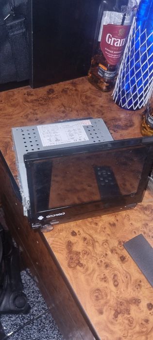 Продавам мултимедия