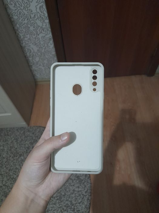 Срочно продам чехол для телефона Samsung A20-S