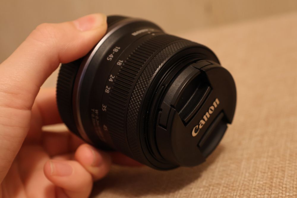 Canon RF-S 18–45mm f/4.5–6.3 IS STM – като нов, неползван