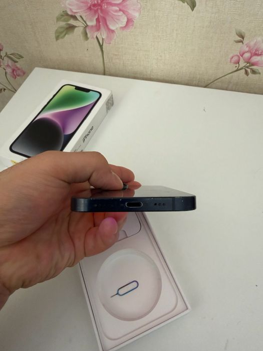Iphone 14 срочно продам
