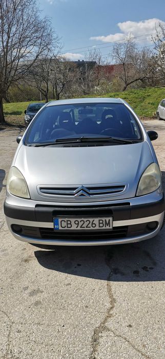 Автомобил Citroen Xsara Picassso