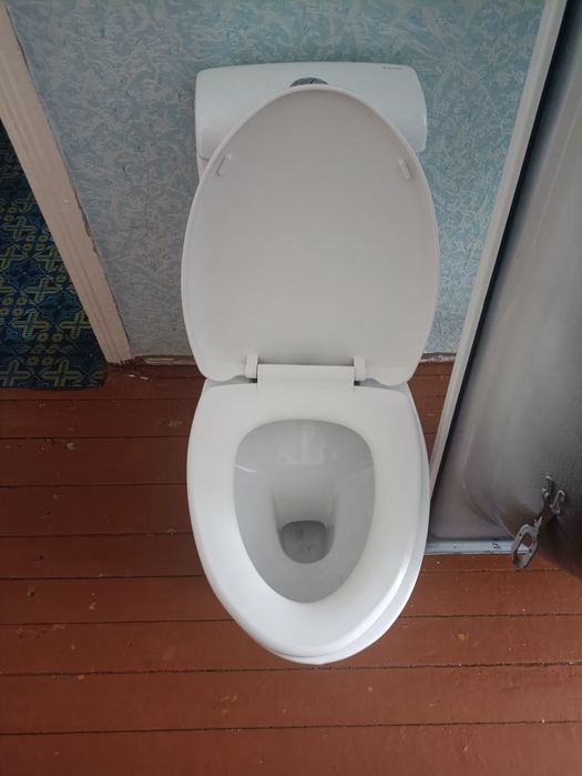 Продам унитаз моноблок