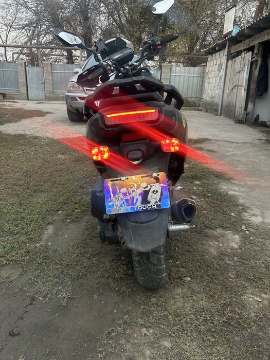 Продам мопед танк