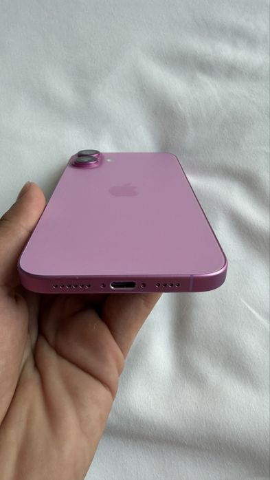 iPhone 16 Plus Roz – piese si componente