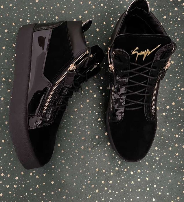 Vand Giuseppe Zanotti Low/High negri cu pietricele. Orice marime in stoc! CITITI DESCRIEREA