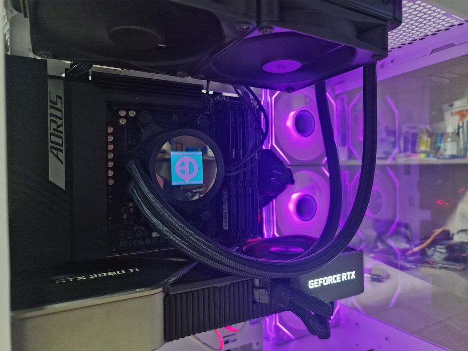 Гейм рс 3080ti 7900x 32GB DDR5
7900x
32gb ram
7900x
32gb ram