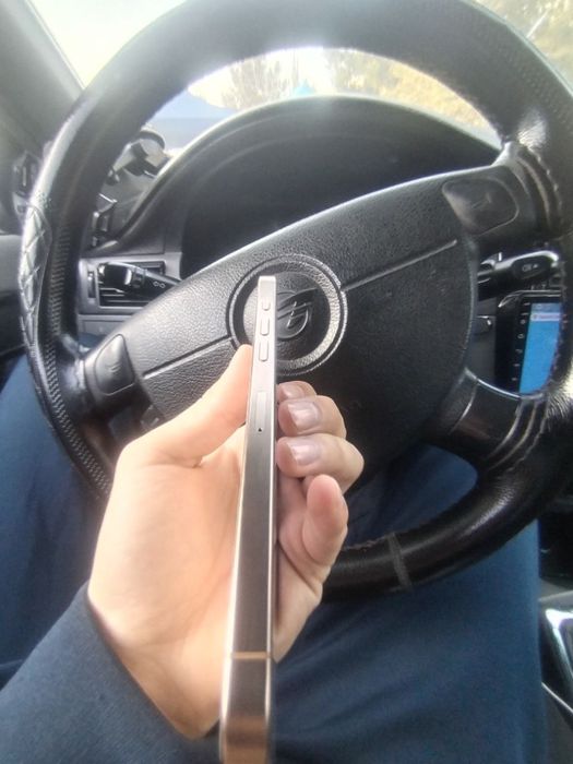 Iphone 16 pro max 256 Desert