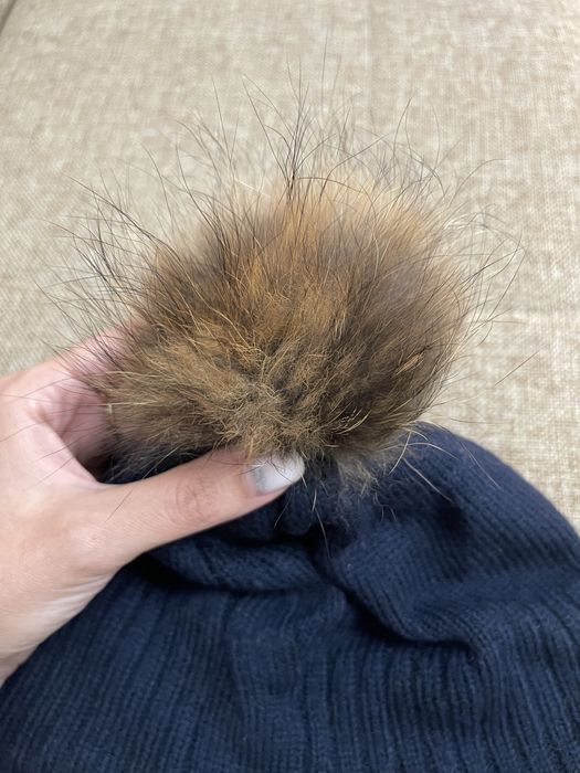 Тёплая шапка натуральная шерсть и мех енота