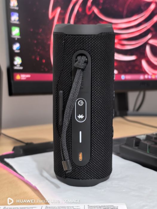 Продавам JBL Flip 6  нов!