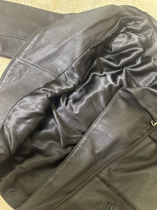 Женская кожанная куртка