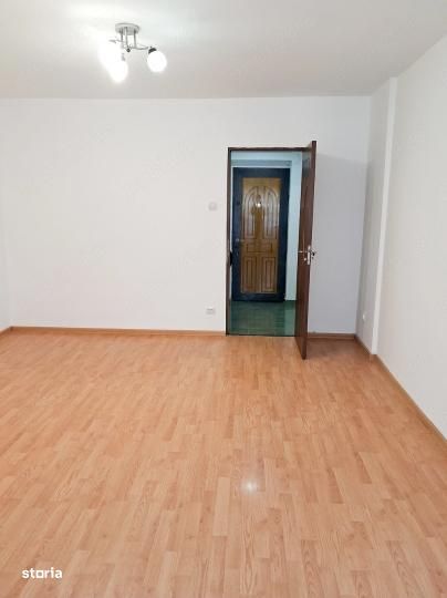 Garsoniera - Militari