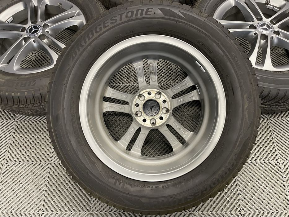 Jante Roti 17 Mercedes GLB X247 GLA H247 AMG Anvelope allseason 215 65 R17 M+S