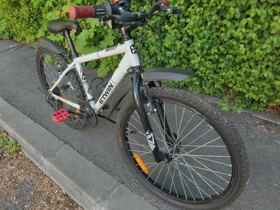 Vănd bicicleta ROCKRIDER 300 pt.copii păna în 14 ani.