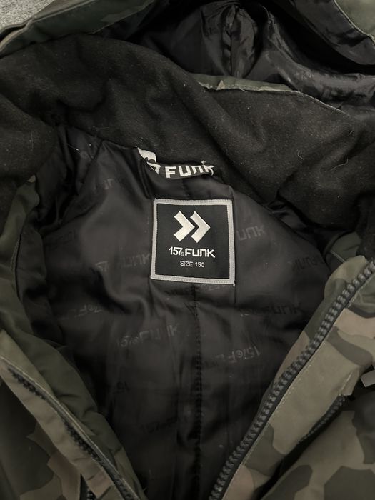 Куртка детская размер 150