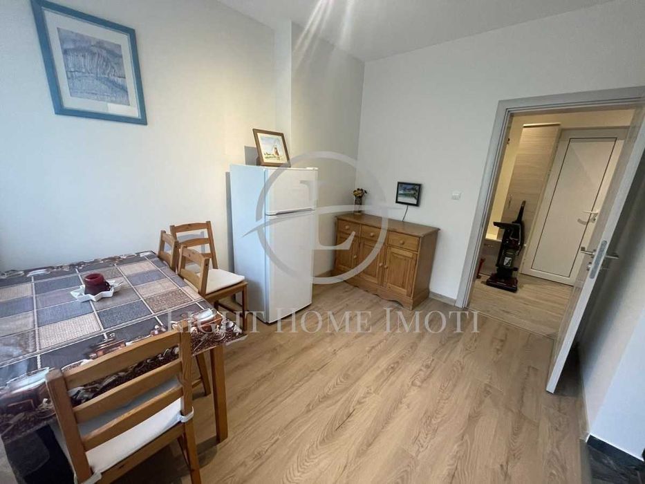 Продава се Тристаен апартамент в Пловдив, Център - 120 кв.м за 1984 €/кв.м - Снимка #8