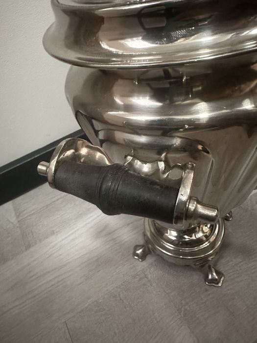 Продам жаровой самовар на дровах / углях.