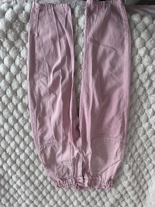 Еластични дънки ZARA