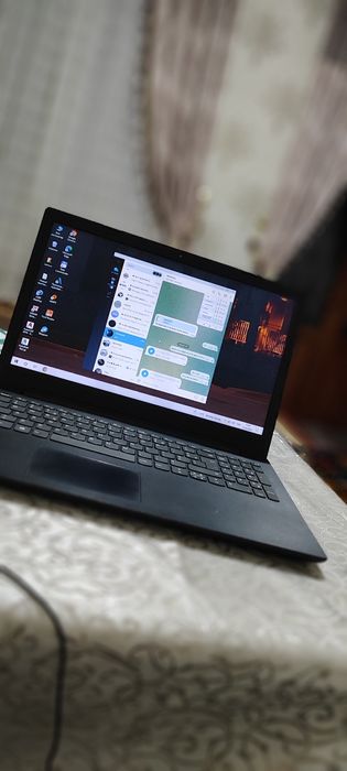 Lenovo novutbok sotiladi