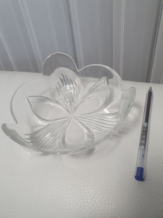 Кристална фруктиера