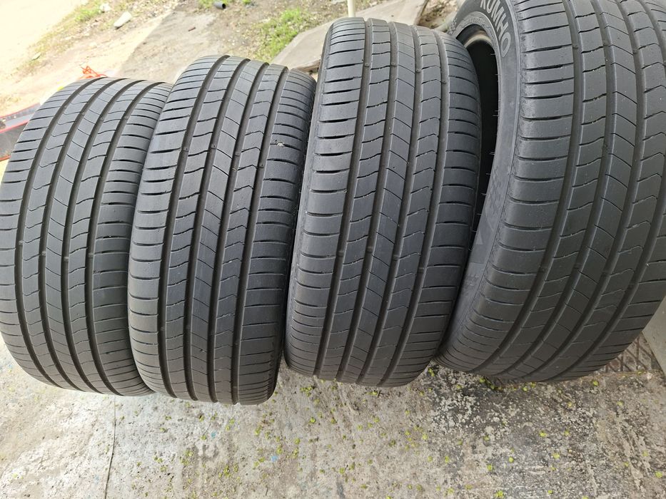 Продам шины 235/45/18 кумхо экстра