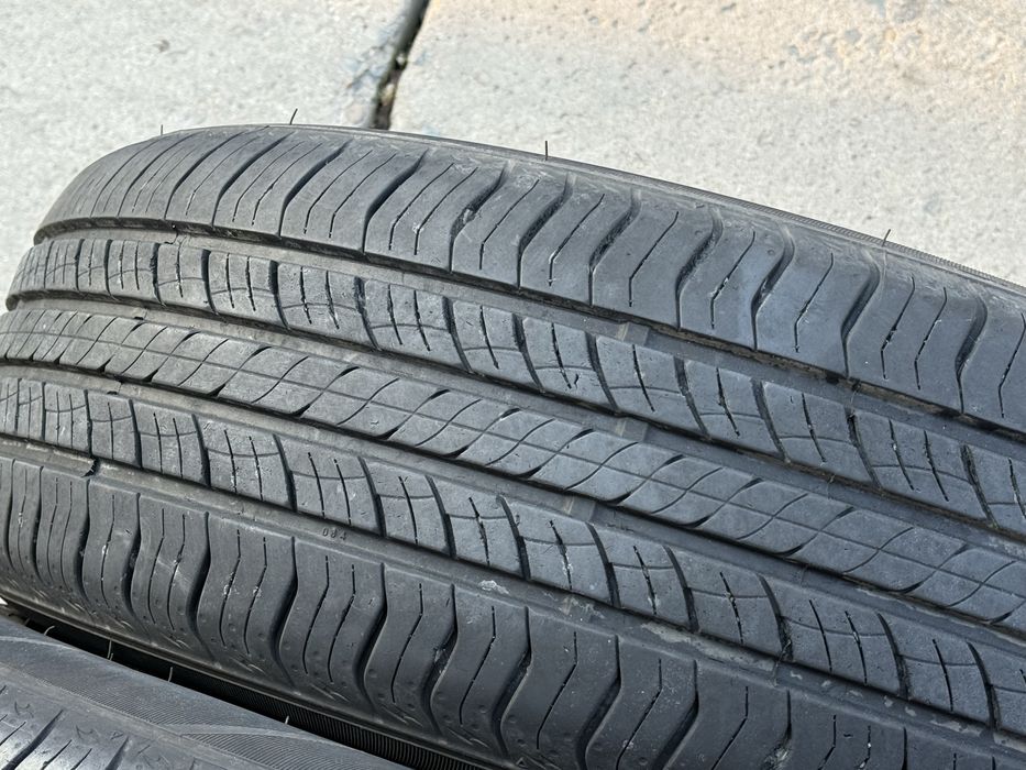225|65 R17. Комплект шин.