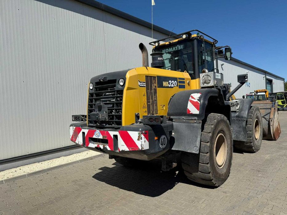 Incarcator frontal Komatsu WA 320 - 7