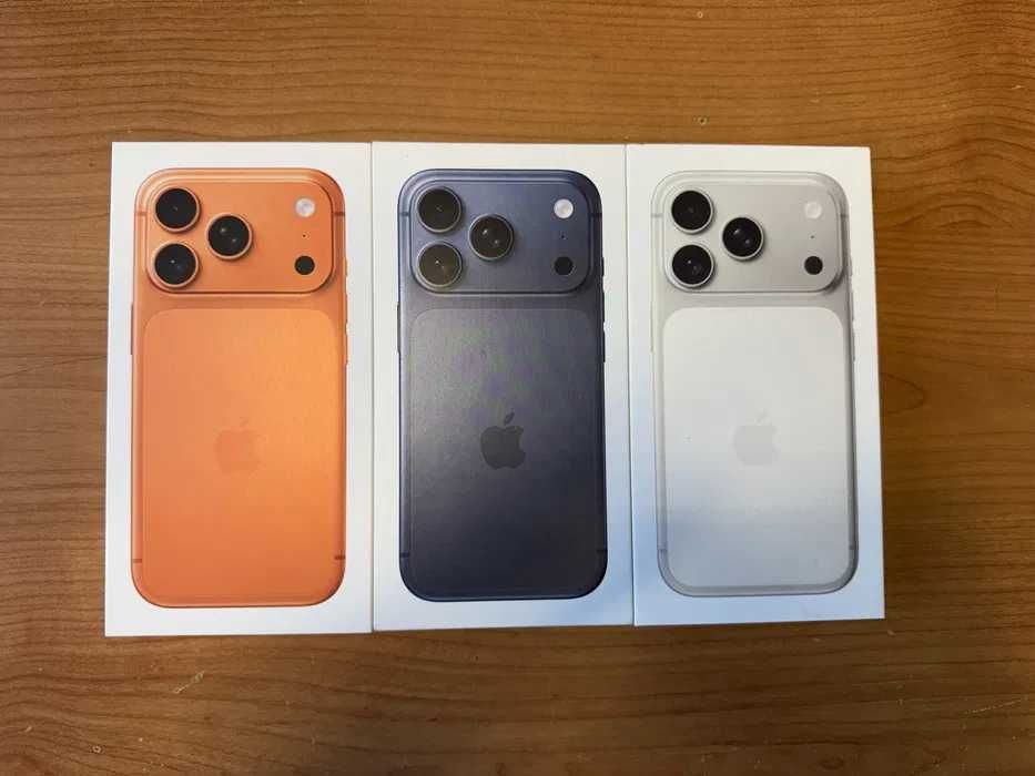iPhone 17 PRO MAX - Sigilat, 256 GB - Orange si Blue