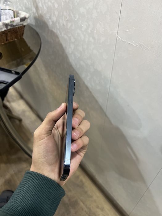 Iphone 12 pro max Ideal