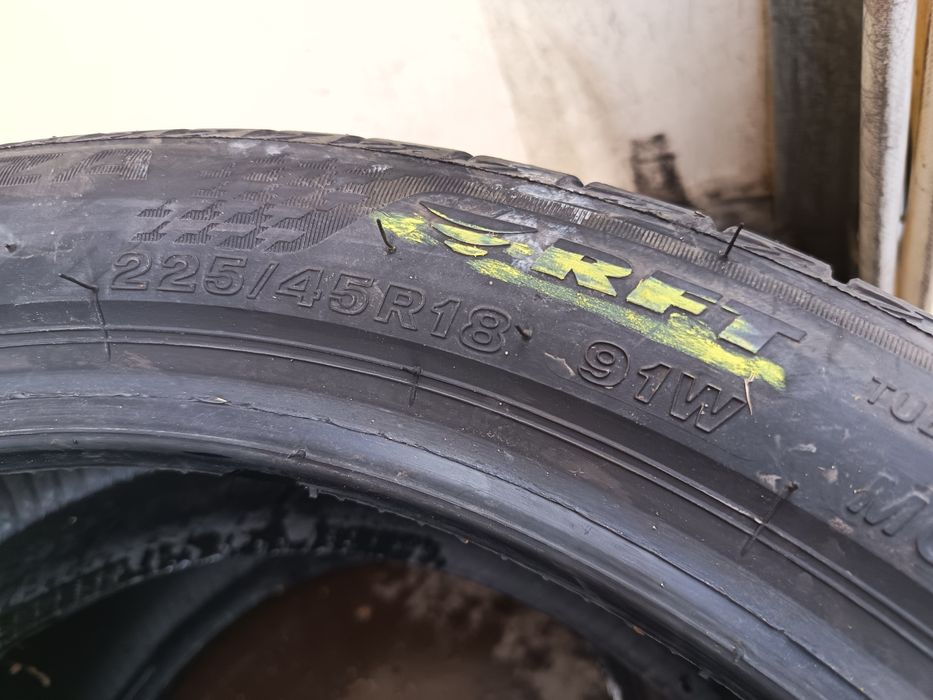 Anvelope vara 225 45 18 Bridgestone runflat 2022 6.8mm