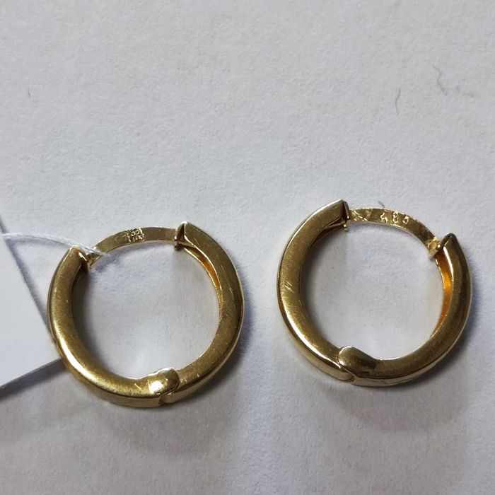 Златни обеци 1.48гр.