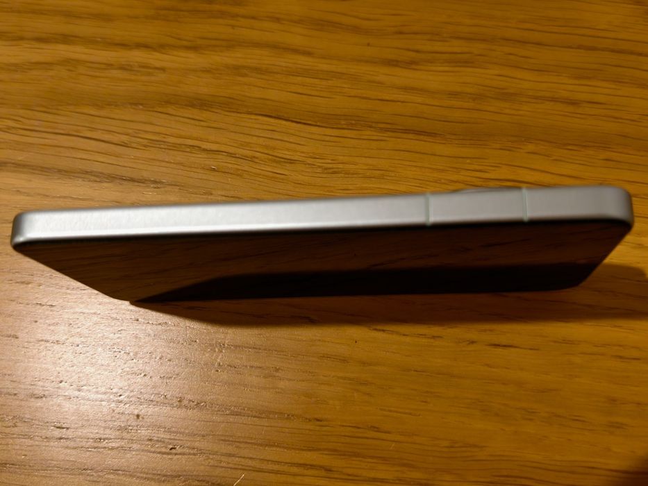 Продавам/Бартер-vivo X200 pro mini/16-512/, перфектен, комплект.