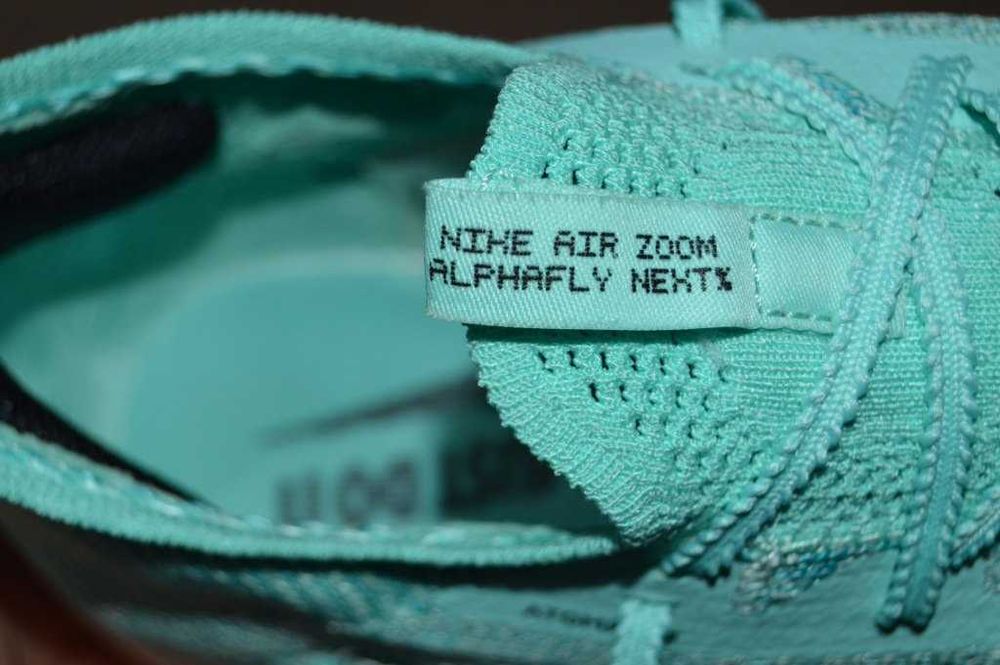 Nike Air Zoom Alphafly NEXT%, Marimea 42.5 (27 cm), Pantofi Maraton/Running