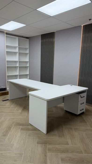 Столы руководителей