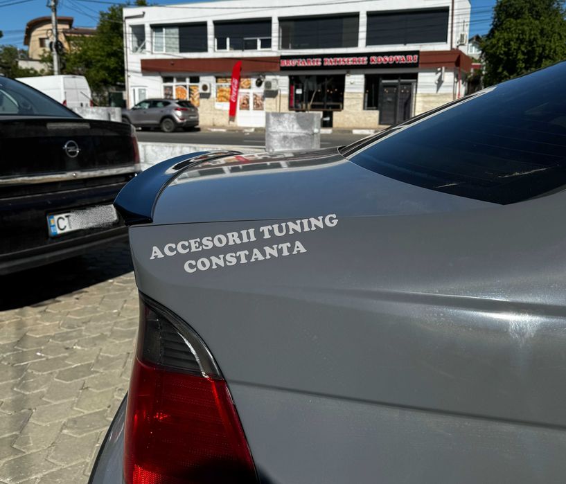 Eleron Portbagaj - BMW E46 Seria 3 1998 - 2006 Negru Lucios