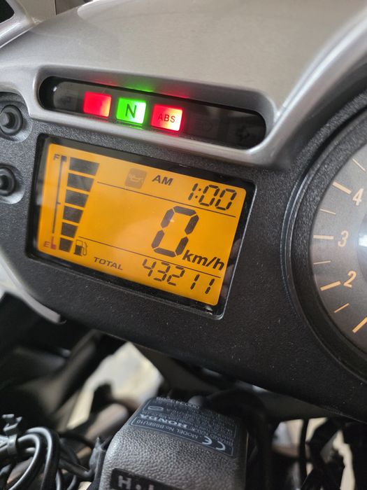 Honda Transalp xl700 VA ABS 2010