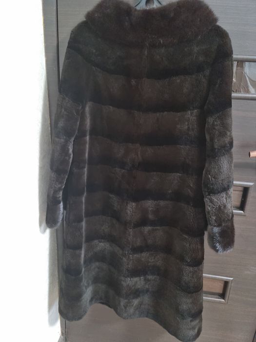 Шуба из мутона и норки