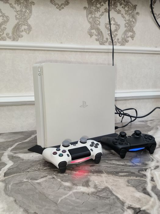 Ps4 slim 1 tb с играми новый!