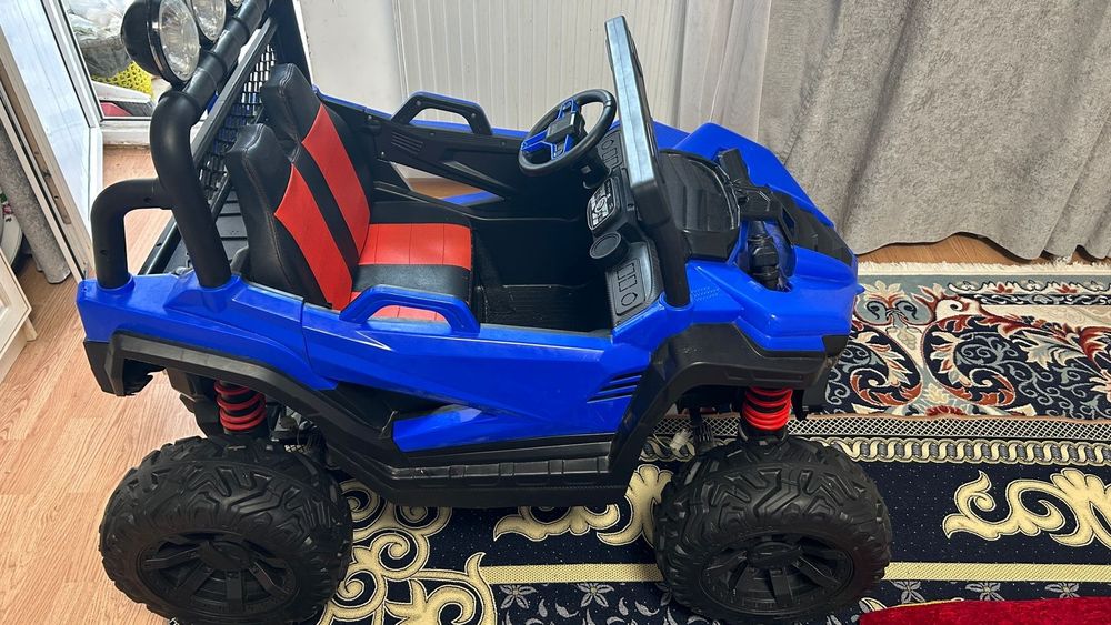 Детская машина большая