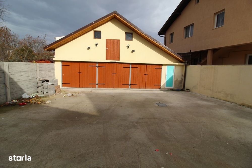 Închiriez casă în Hunedoara, zona Facultatea de Inginerie, teren 750mp