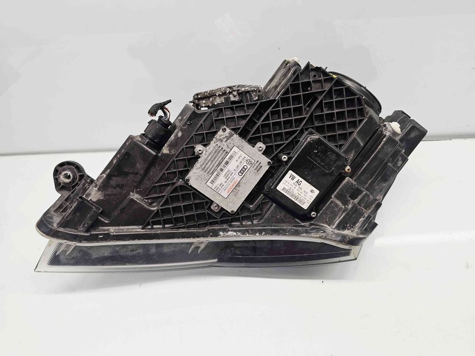 Far dreapta Skoda Superb III Combi (3V5) [Fabr 2015-2024] 3V2941016A