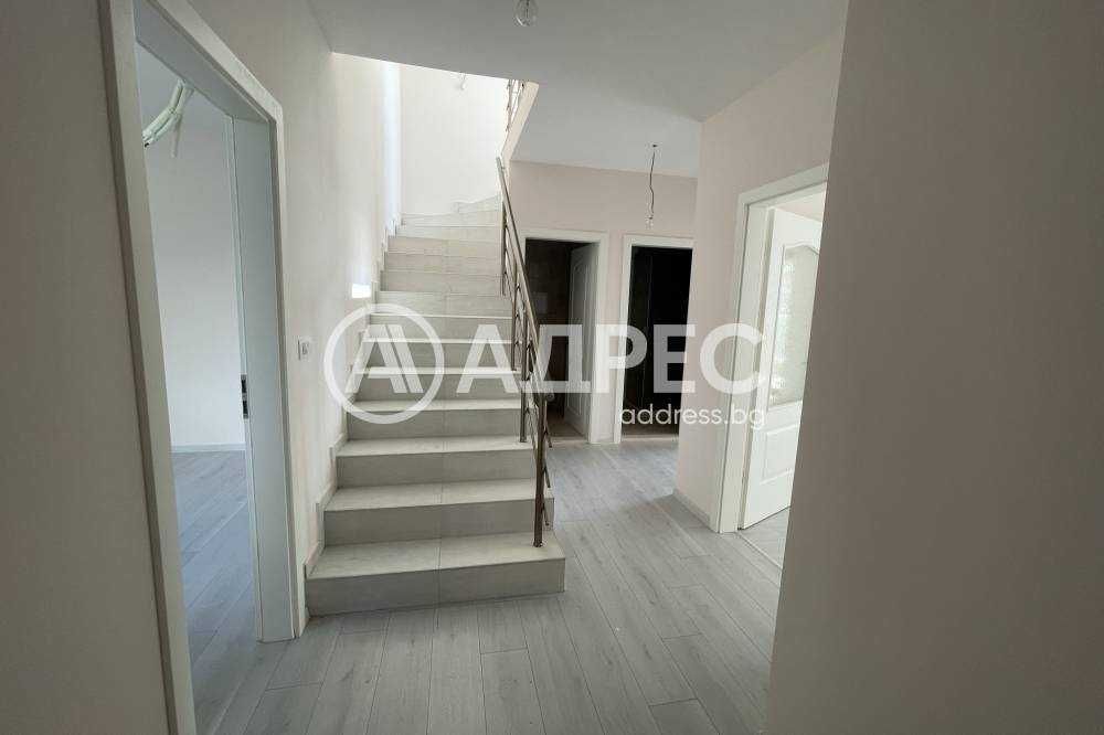 Продава се Тристаен апартамент в Варна, Чайка - 186 кв.м за 823 €/кв.м - Снимка #1