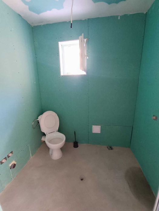 Продава се Къща в Батановци - 50 кв.м за 1700 €/кв.м - Снимка #10